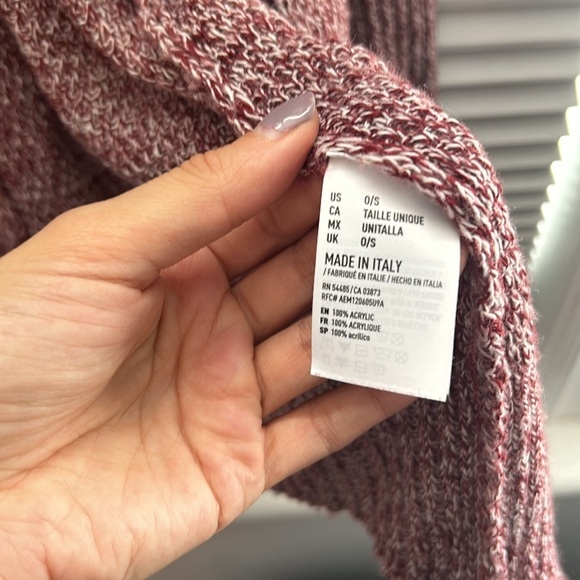 Red and white long cardigan - Picture 3 of 7